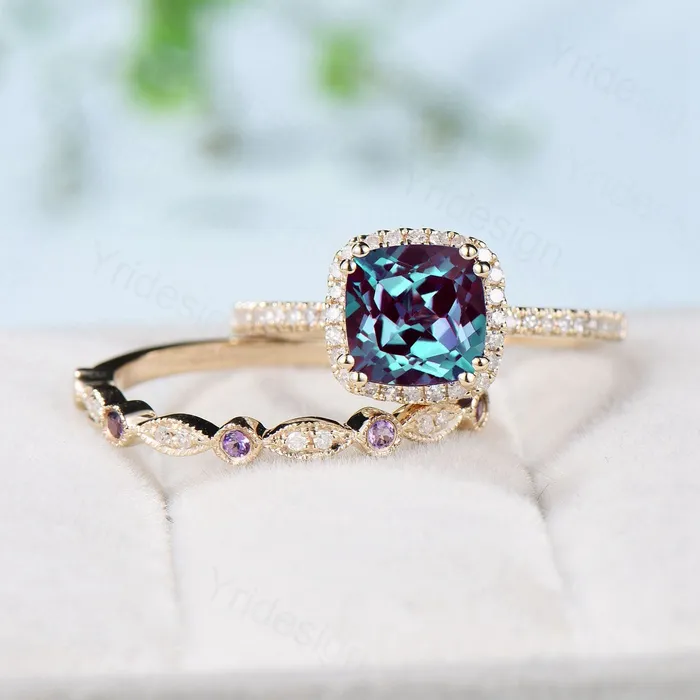 Rings Vintage Cushion alexandrite wedding ring set 14k rose gold classic alexandrite diamond engagement ring women Antique halo ring bridal set PENFINE